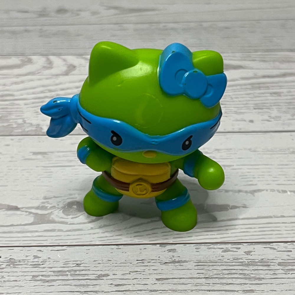 Sanrio Hello Kitty x TMNT Leonardo Ninja Turtles Crossover Figure 2.5 Inch